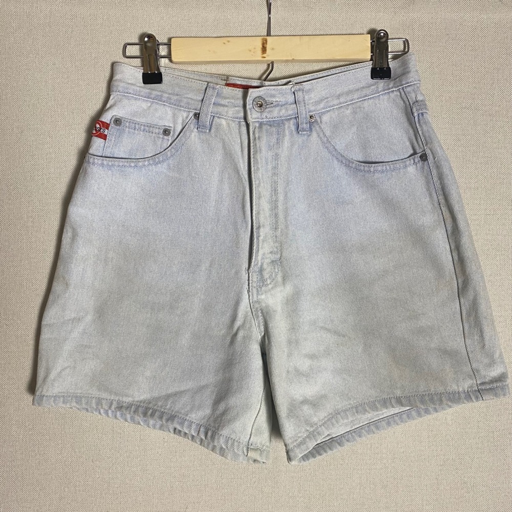 Vintage No Excuses Femme Fatale High Waisted Denim Shorts Light Wash 9/10